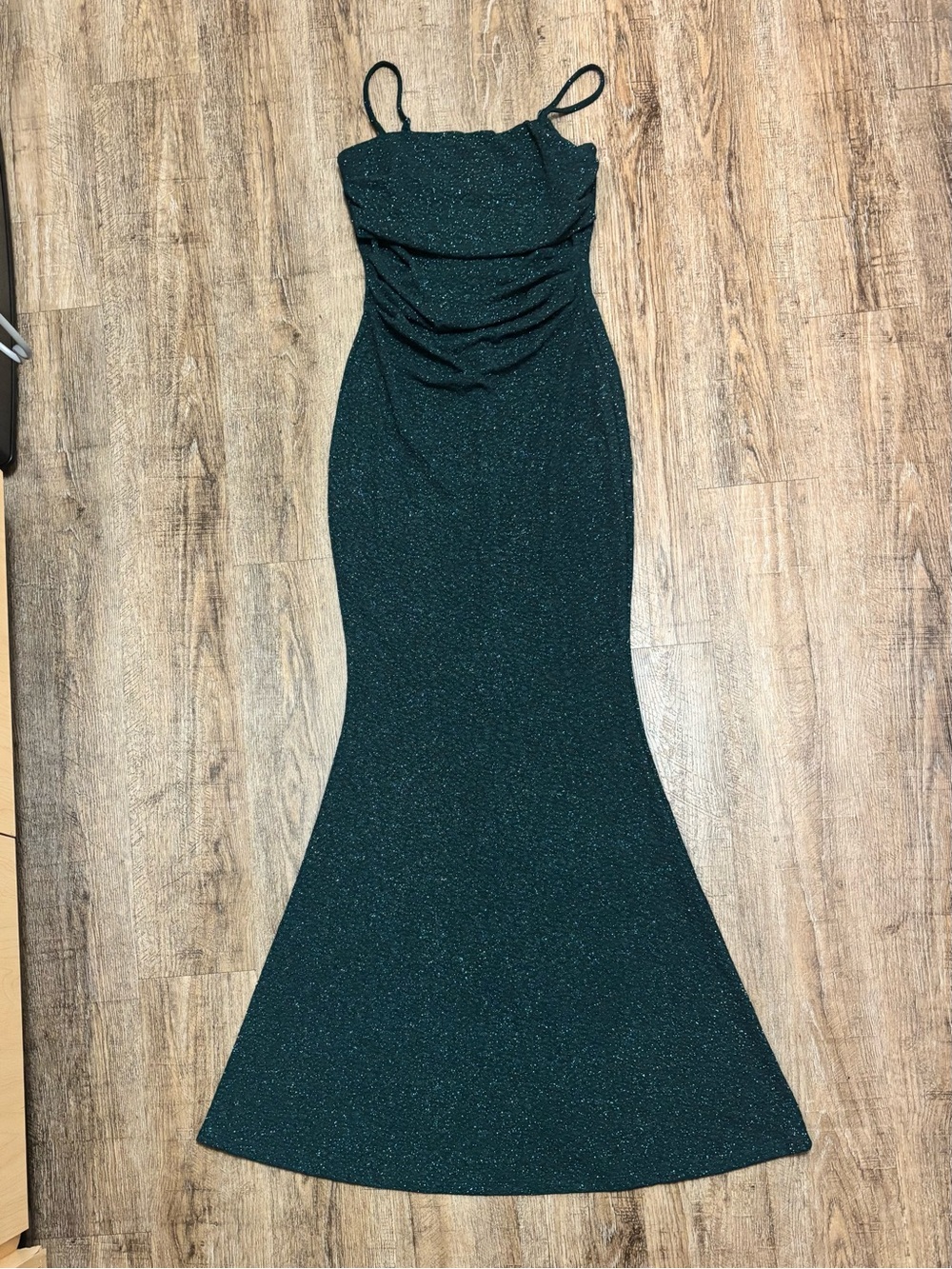 Windsor Emerald Sparkle Spaghetti-Strap Mermaid Maxi Dress size M